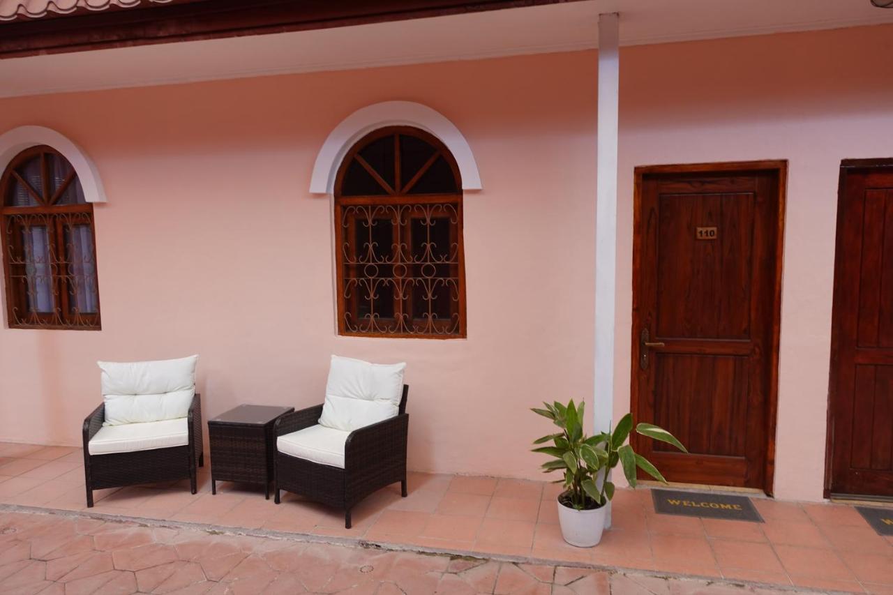Sunset Inn By Pro-Ema Dili Exterior foto